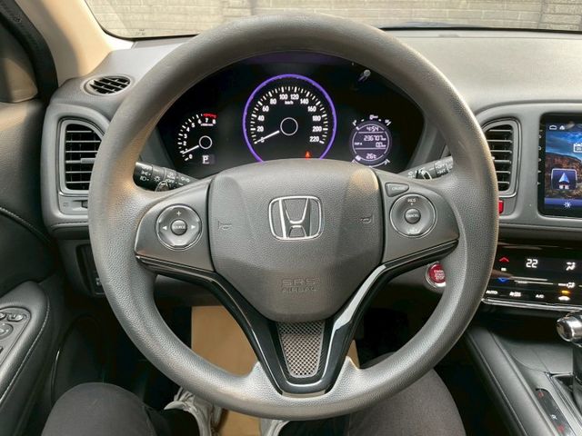 VTi-S版/變速箱已更換全新保固中/定速巡航/換檔撥片/循跡防滑/導航/倒車顯影/方向盤快控鍵/胎壓偵測/ISOFIX  第8張相片