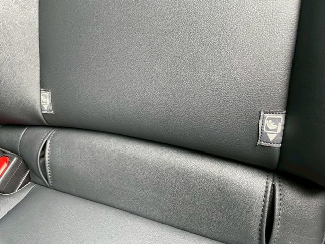 全車原版件內裝氣氛佳/IKEY摸門/ACC跟車/AEB自動緊急煞車/方向盤快控鍵/頭燈水平調整/恆溫/ISOFIX/胎偵  第12張相片