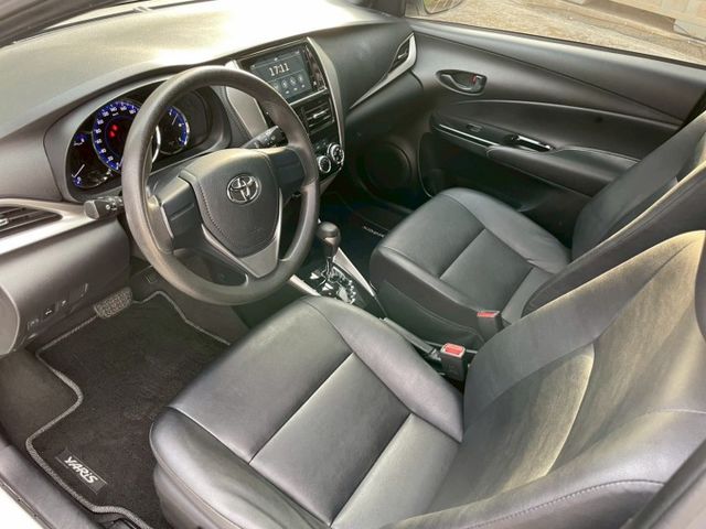 超優質神鴨/LED日行燈/頭燈水平調整/循跡防滑/斜坡起步輔助/ISOFIX/電收折後視鏡/胎壓偵測  第5張相片