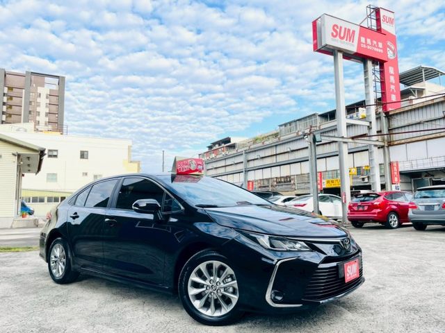 汽油豪華版/ACC主動跟車/車道偏離警示/車道維持輔助/AEB自動緊急煞車/方向盤快控/恆溫/藍芽/胎壓監控  第3張相片