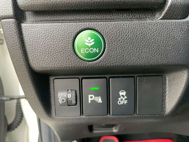 頂規S版 /定速巡航/換檔撥片/循跡防滑/斜坡起步輔助/胎壓監控/恆溫/導航/倒車顯影/電收折後視鏡  第6張相片