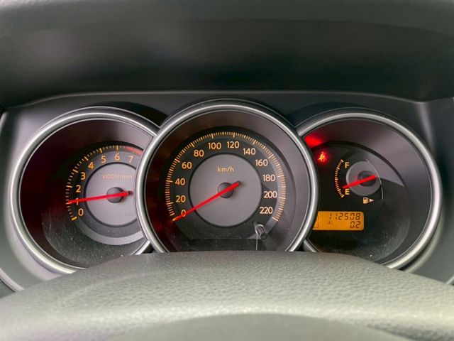 超低里程僅跑11萬優質代步車/IKEY免鑰匙/方向盤快控鍵/定速巡航/頭燈水平調整/倒車顯影/恆溫/車室內大空間  第10張相片