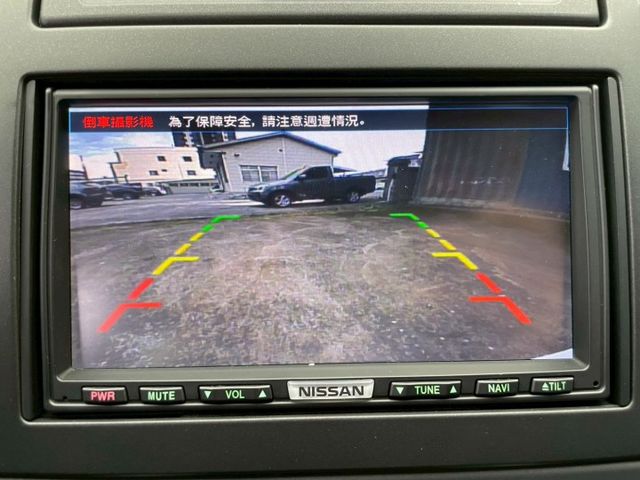 超低里程僅跑11萬優質代步車/IKEY免鑰匙/方向盤快控鍵/定速巡航/頭燈水平調整/倒車顯影/恆溫/車室內大空間  第11張相片