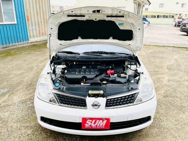 超低里程僅跑11萬優質代步車/IKEY免鑰匙/方向盤快控鍵/定速巡航/頭燈水平調整/倒車顯影/恆溫/車室內大空間  第18張相片