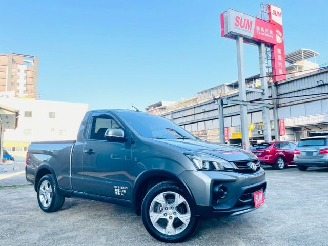 頂規晶鑽型/新車半價入手，生意成功大半/升級安卓影音/定速巡航/盲點/抬頭顯示/倒車顯影/藍芽/導航/電收折後視鏡  第3張相片