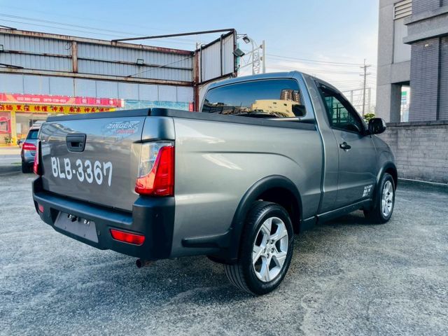 頂規晶鑽型/新車半價入手，生意成功大半/升級安卓影音/定速巡航/盲點/抬頭顯示/倒車顯影/藍芽/導航/電收折後視鏡  第16張相片