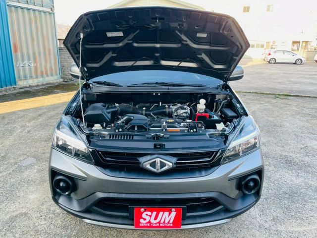 頂規晶鑽型/新車半價入手，生意成功大半/升級安卓影音/定速巡航/盲點/抬頭顯示/倒車顯影/藍芽/導航/電收折後視鏡  第17張相片