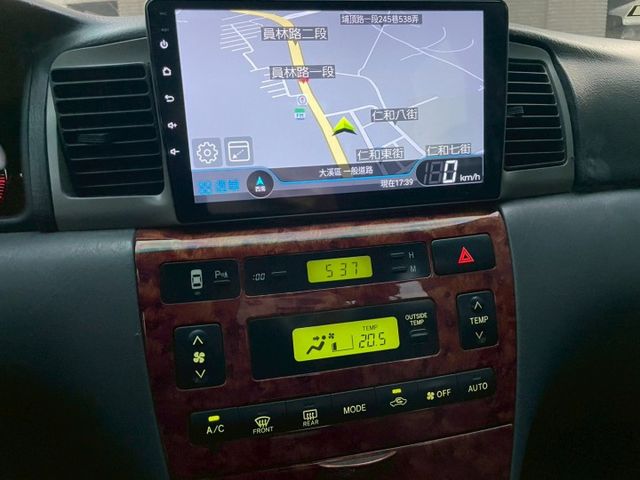 超優質神車傳三代開不壞/底盤安靜冷氣超冷/升級安卓大影音/HID頭燈/駕駛座電動椅/恆溫/天窗/抬頭顯示/自動大燈/倒顯  第9張相片