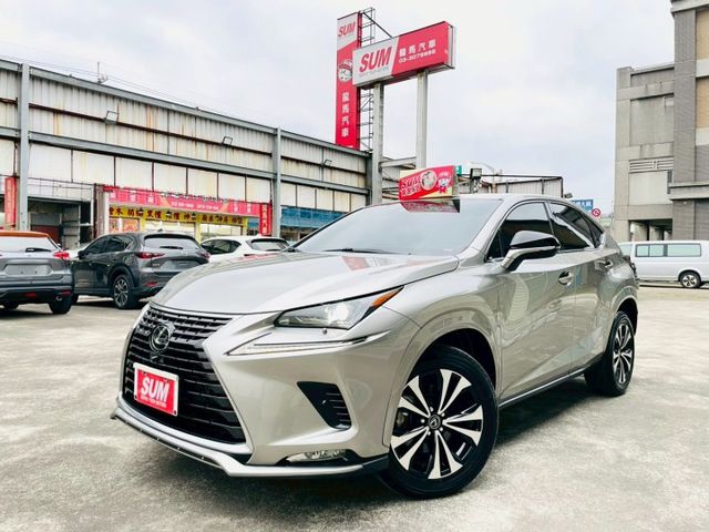 頂規豪華版/天窗/雙前座電動電熱椅/電尾門/IKEY摸門/360環景/CARPLAY/盲點/ACC跟車/8SRS  第4張相片