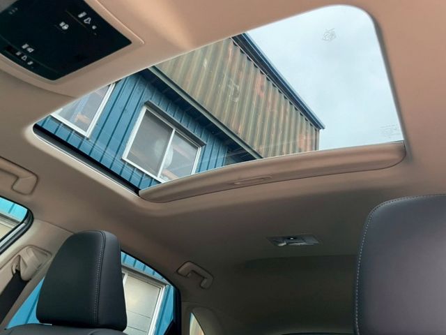 頂規豪華版/天窗/雙前座電動電熱椅/電尾門/IKEY摸門/360環景/CARPLAY/盲點/ACC跟車/8SRS  第6張相片