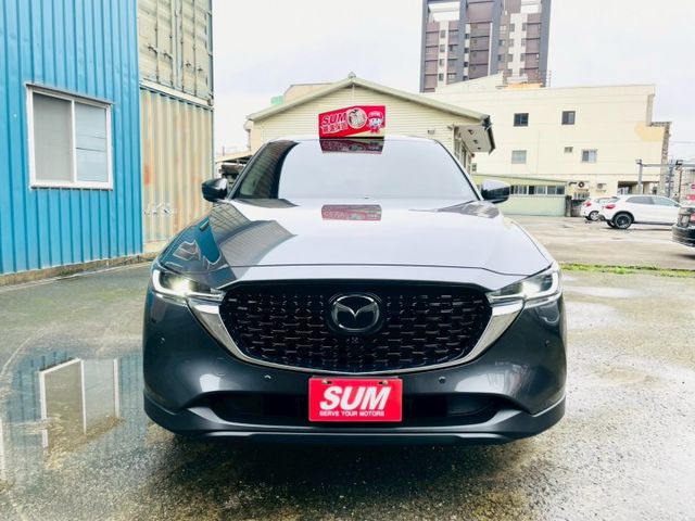 頂規Premium版/駕駛座8向電調/雙前座導流式通風椅/ALH智慧頭燈/電尾門含腳踢/HUD抬顯/無線CARPLAY  第2張相片