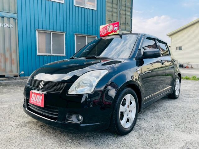 超優質代步小車無待修/IKEY免鑰匙/導航/藍芽/倒車顯影/方向盤快控鍵/恆溫/天窗/皮椅/冷氣冷  第1張相片