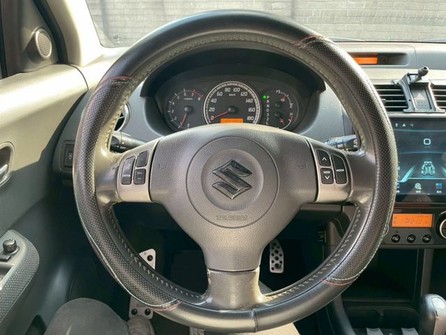 超優質代步小車無待修/IKEY免鑰匙/導航/藍芽/倒車顯影/方向盤快控鍵/恆溫/天窗/皮椅/冷氣冷  第8張相片