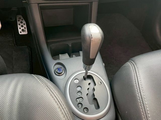 超優質代步小車無待修/IKEY免鑰匙/導航/藍芽/倒車顯影/方向盤快控鍵/恆溫/天窗/皮椅/冷氣冷  第12張相片