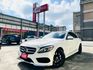 C300 4MATIC/AMG套件/IKEY摸門/全景天窗/柏林之音/換檔撥片/LED頭燈/盲點/導航/電熱椅/碰撞警示  第4張縮圖