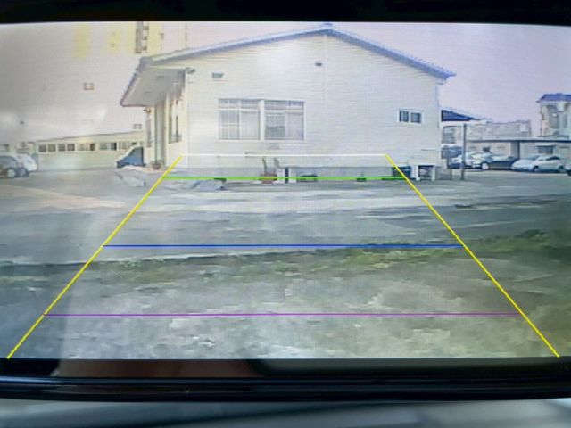 頂規S版 /定速巡航/換檔撥片/循跡防滑/斜坡起步輔助/胎壓監控/恆溫/導航/倒車顯影/電收折後視鏡  第10張相片