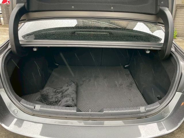 尊榮安全型/MRCC全速域跟車/SBS智慧前行煞車輔助/盲點/車道偏移警示/後方來車警示/CARPLAY/電子手煞/恆溫  第17張相片