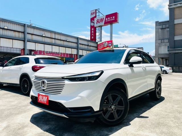頂規Prestige尊榮版/超低里程僅跑2萬/原廠保固中/ACC跟車/換檔撥片/盲點/電尾門/CARPLAY/雙區恆溫  第4張相片