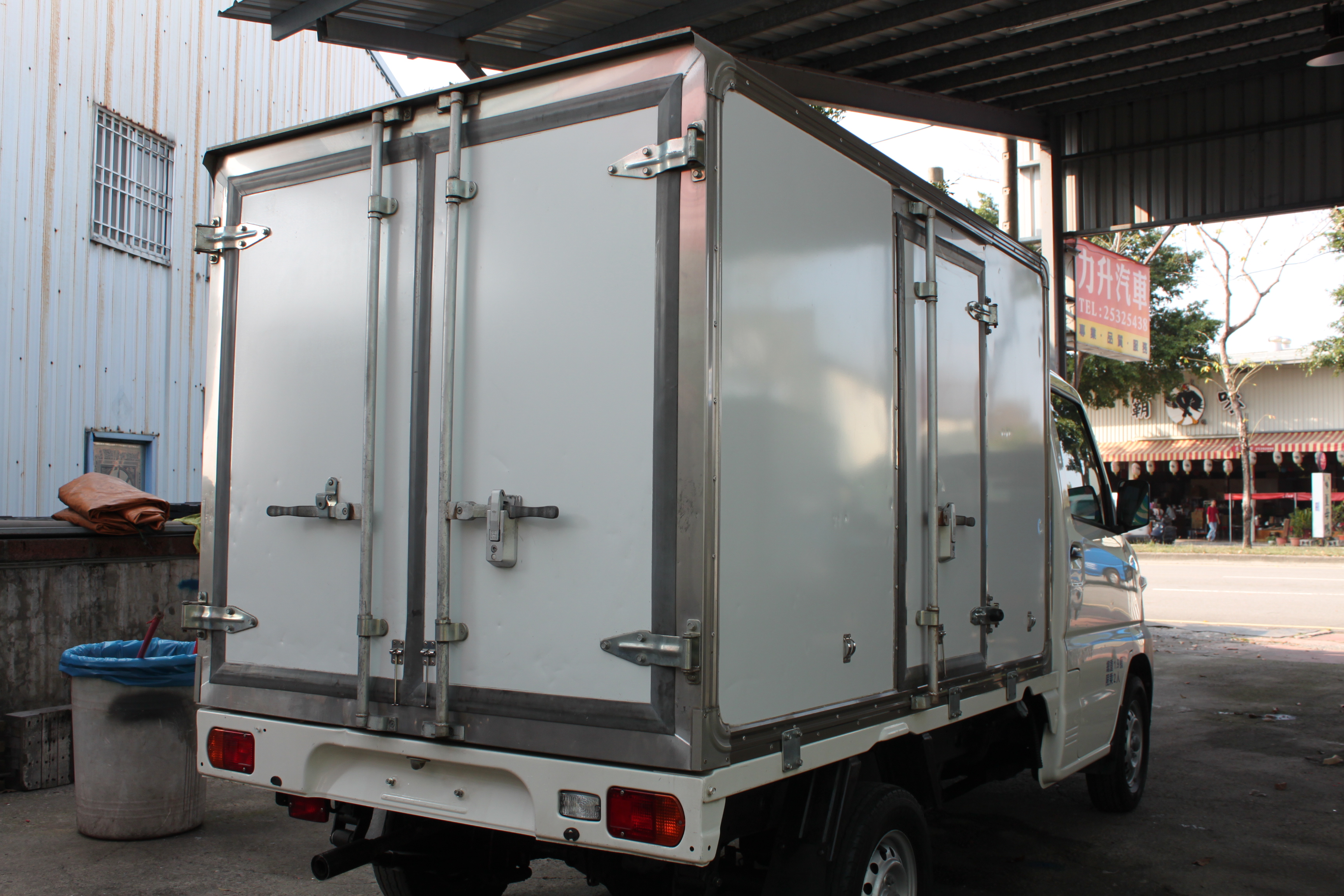 2020年菱利A190正負20度冷凍車 保證里程 超低里程僅跑5萬5 原版件 全程原廠保養  第3張相片