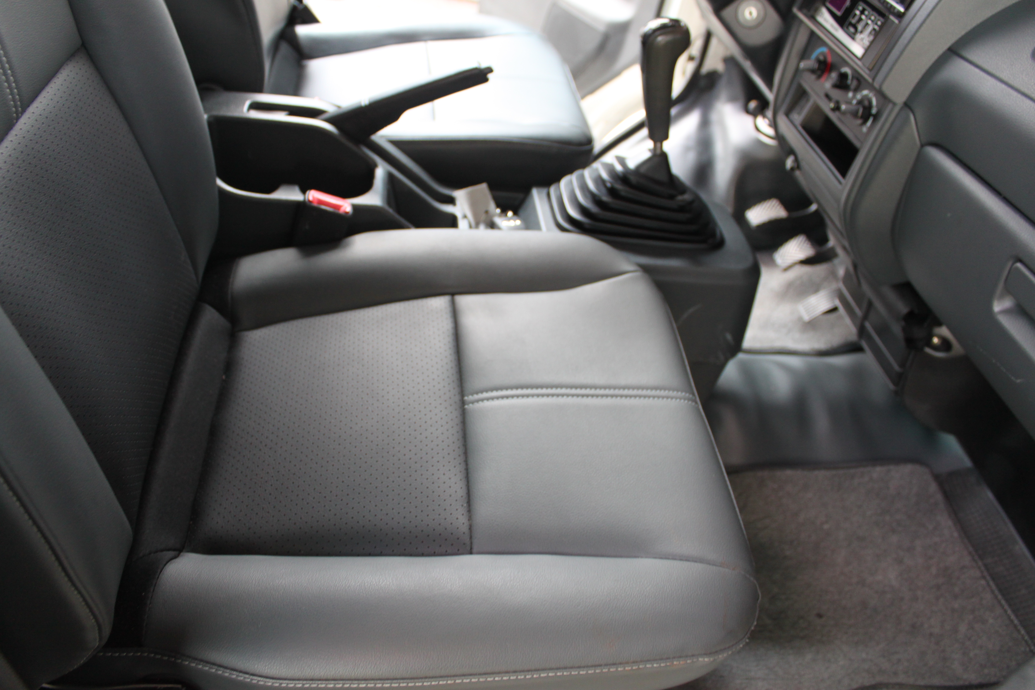 2020年菱利A190正負20度冷凍車 保證里程 超低里程僅跑5萬5 原版件 全程原廠保養  第11張相片