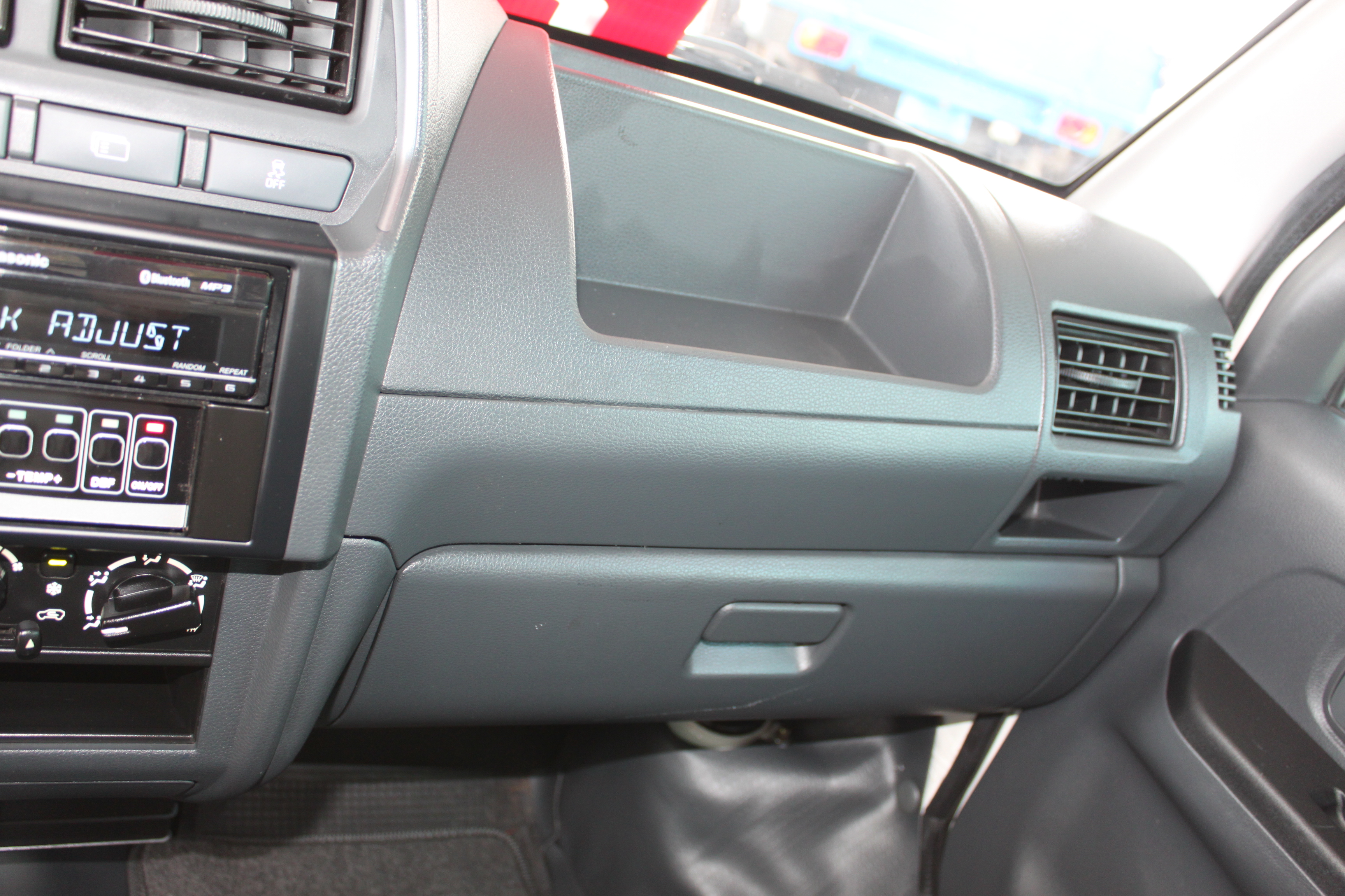 2020年菱利A190正負20度冷凍車 保證里程 超低里程僅跑5萬5 原版件 全程原廠保養  第12張相片