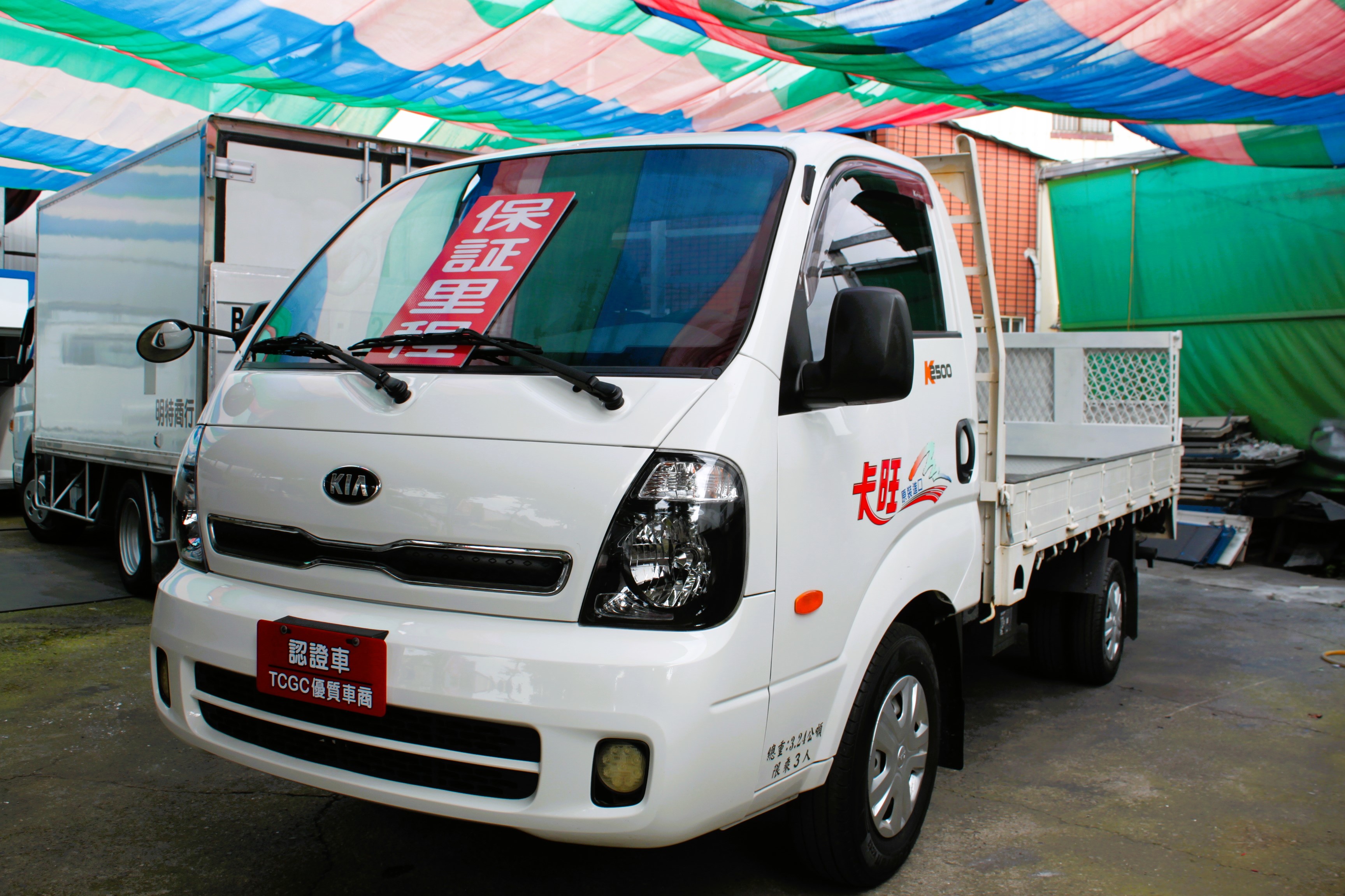 2021卡旺貨車配備升降尾門 保證里程實跑8萬9千  原漆原版件原廠保養  第2張相片