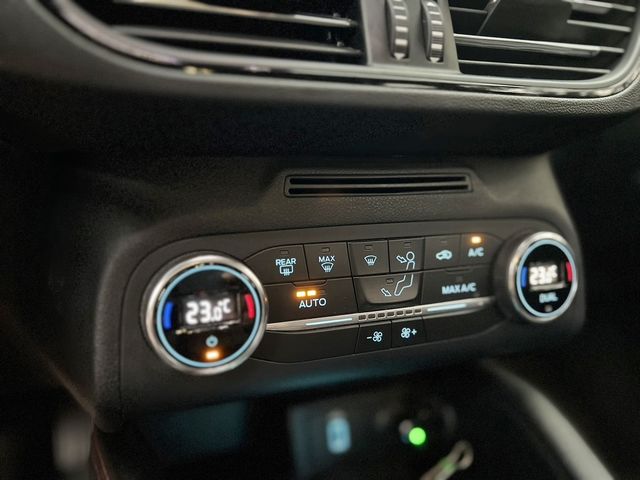 FORD福特 FOCUS  第11張相片