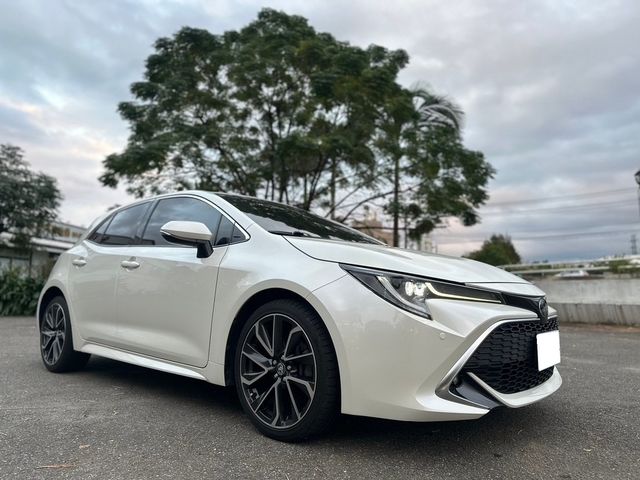 TOYOTA豐田 AURIS  第1張相片