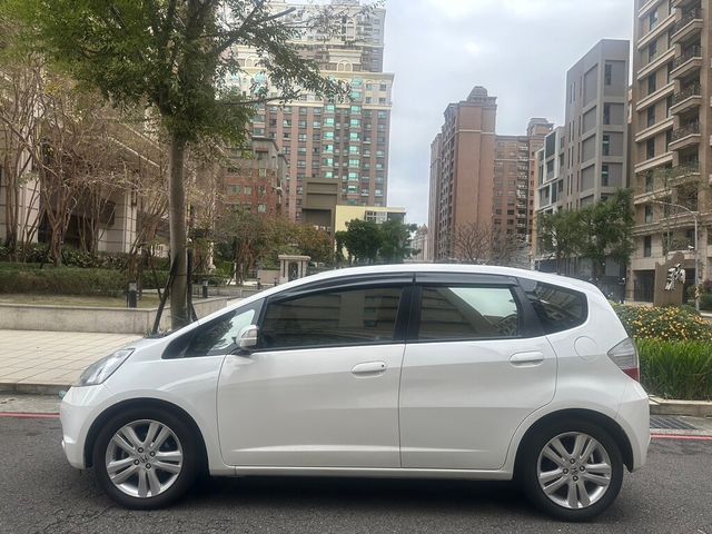 HONDA本田 FIT  第12張相片