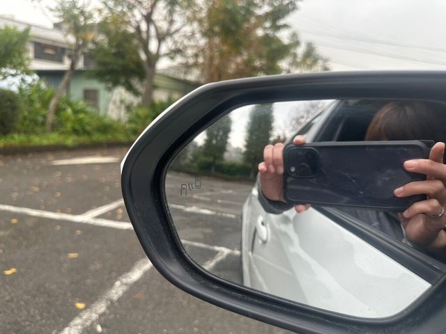 TOYOTA豐田 ALTIS  第6張相片