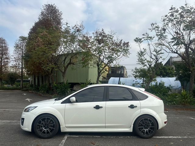 FORD福特 FOCUS  第10張相片