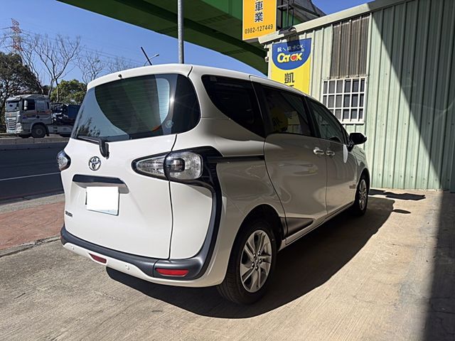 TOYOTA豐田 SIENTA  第3張相片