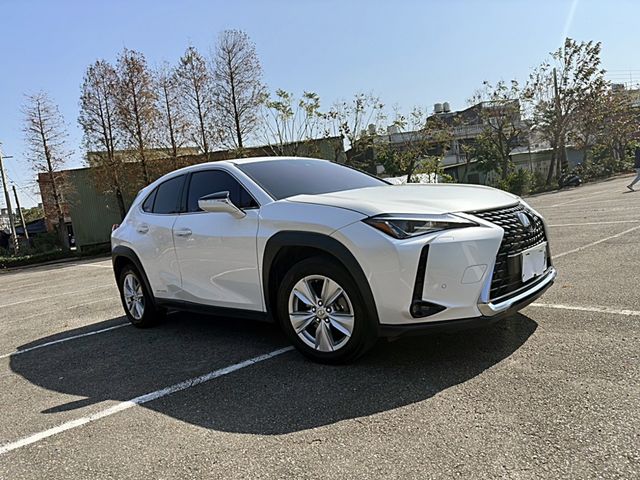 LEXUS凌志 UX250H  第2張相片