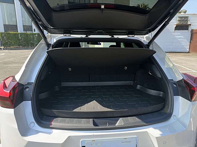 LEXUS凌志 UX250H  第6張相片