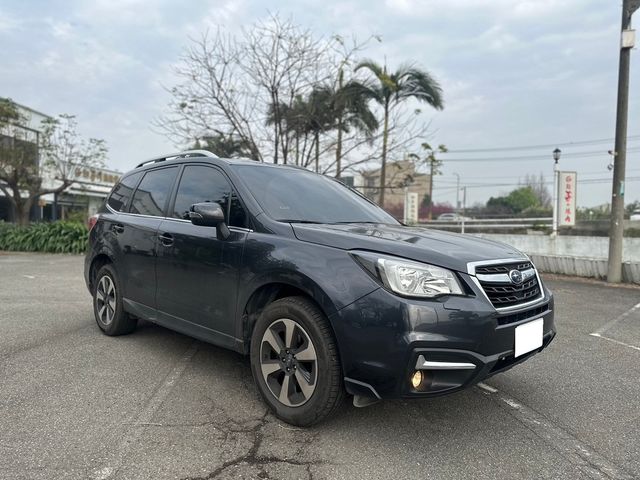 SUBARU速霸陸 FORESTER  第3張相片