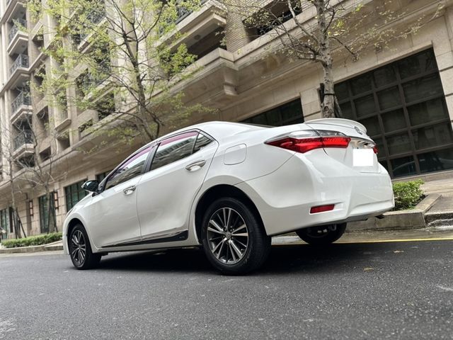 TOYOTA豐田 ALTIS  第11張相片