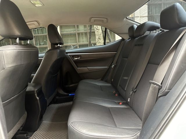 TOYOTA豐田 ALTIS  第21張相片