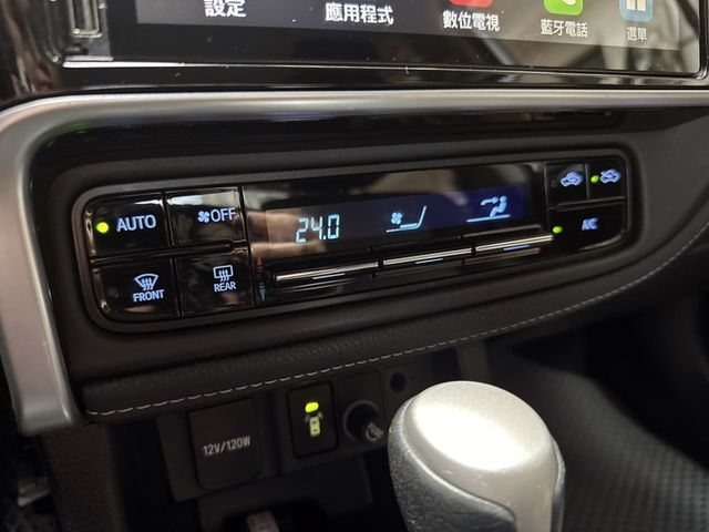 TOYOTA豐田 ALTIS  第23張相片