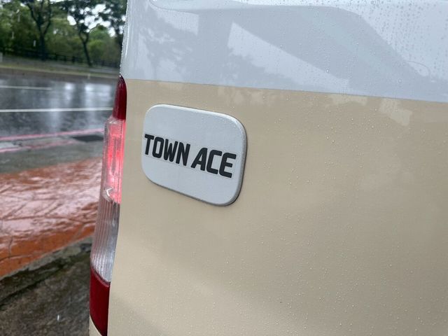 TOYOTA豐田 TOWN ACE  第4張相片