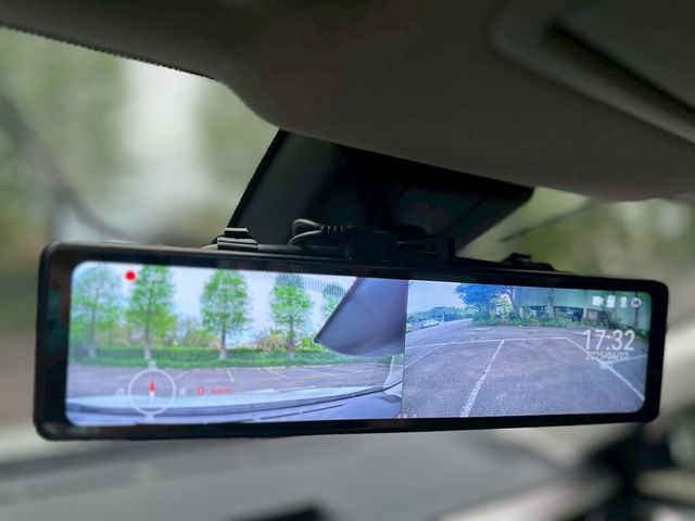 TOYOTA豐田 RAV4  第6張相片