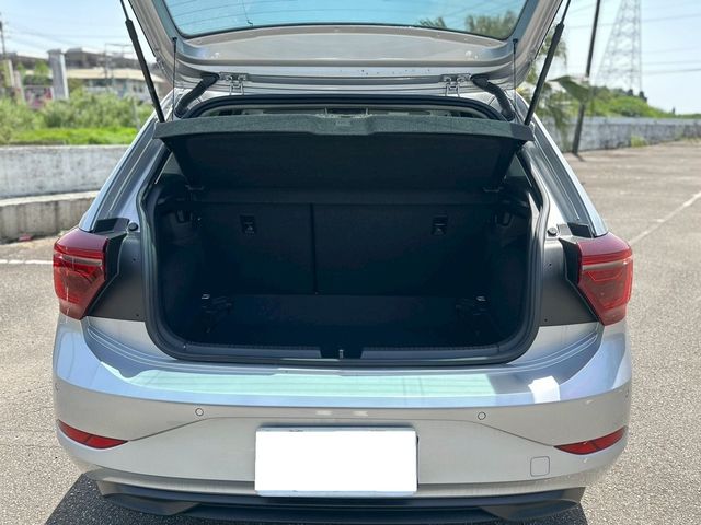 VOLKSWAGEN福斯 POLO  第11張相片