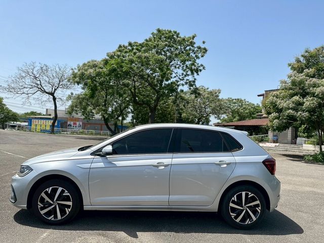 VOLKSWAGEN福斯 POLO  第14張相片