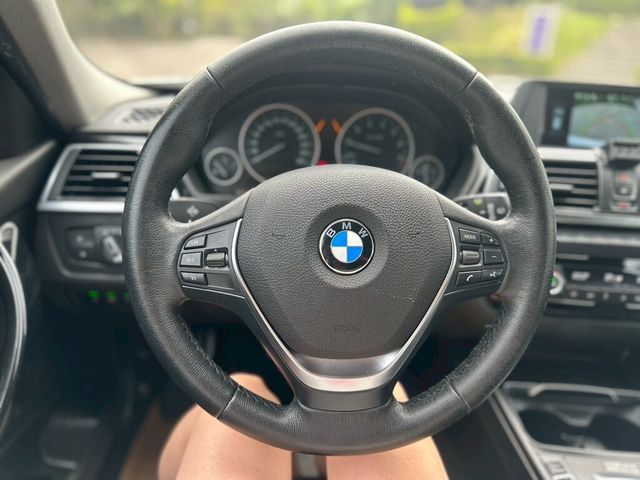 BMW寶馬 318I  第10張相片