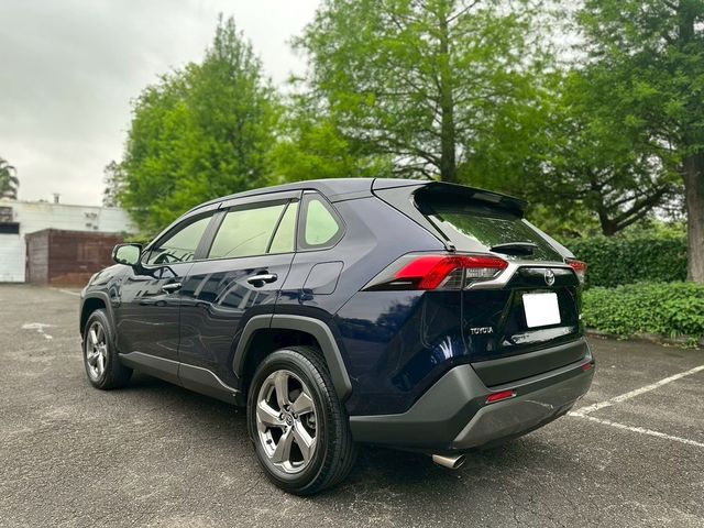 TOYOTA豐田 RAV4  第3張相片