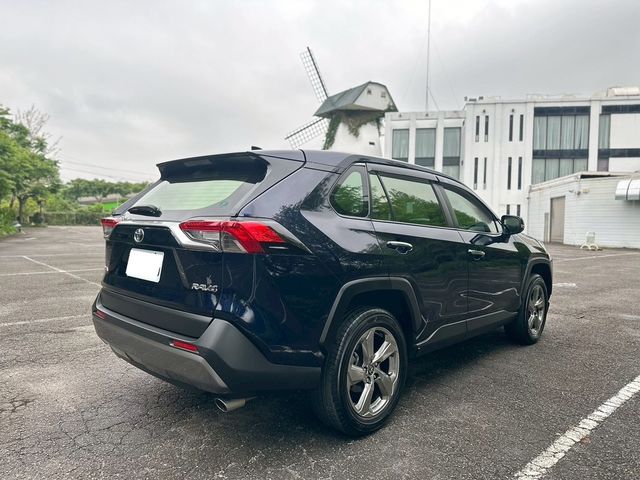 TOYOTA豐田 RAV4  第4張相片