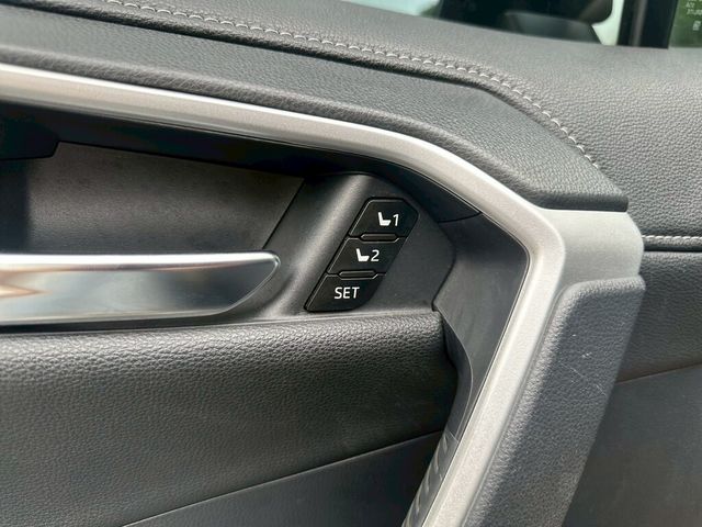 TOYOTA豐田 RAV4  第14張相片