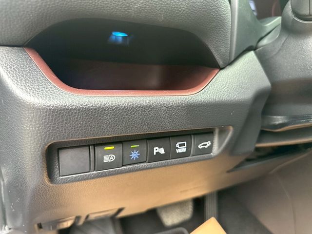 TOYOTA豐田 RAV4  第15張相片