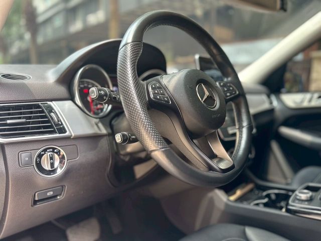 M-BENZ賓士 GLE 250D  第3張相片