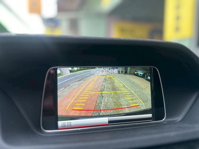 M-BENZ賓士 E200  第3張相片
