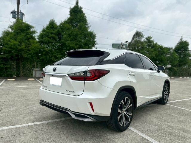 LEXUS凌志 RX450H  第16張相片